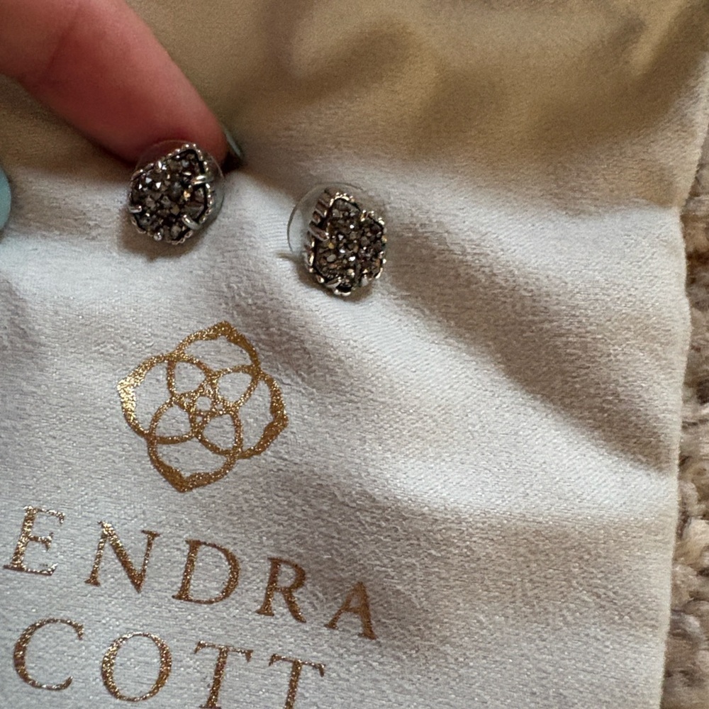 Kendra Scott Tessa by Black and Silver Drusy Earrings
